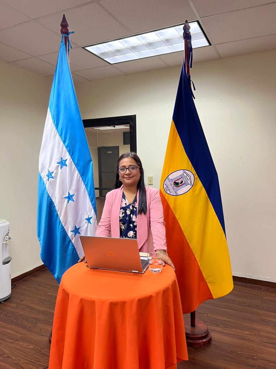 Defensa de tesis, Organizadores gráficos: una estrategia para potenciar la comprensión lectora en los estudiantes del Centro de Educación Básica Educateh.